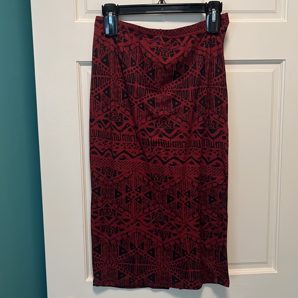 Red and Black Aztec Pencil Skirt - Picture 1 of 6